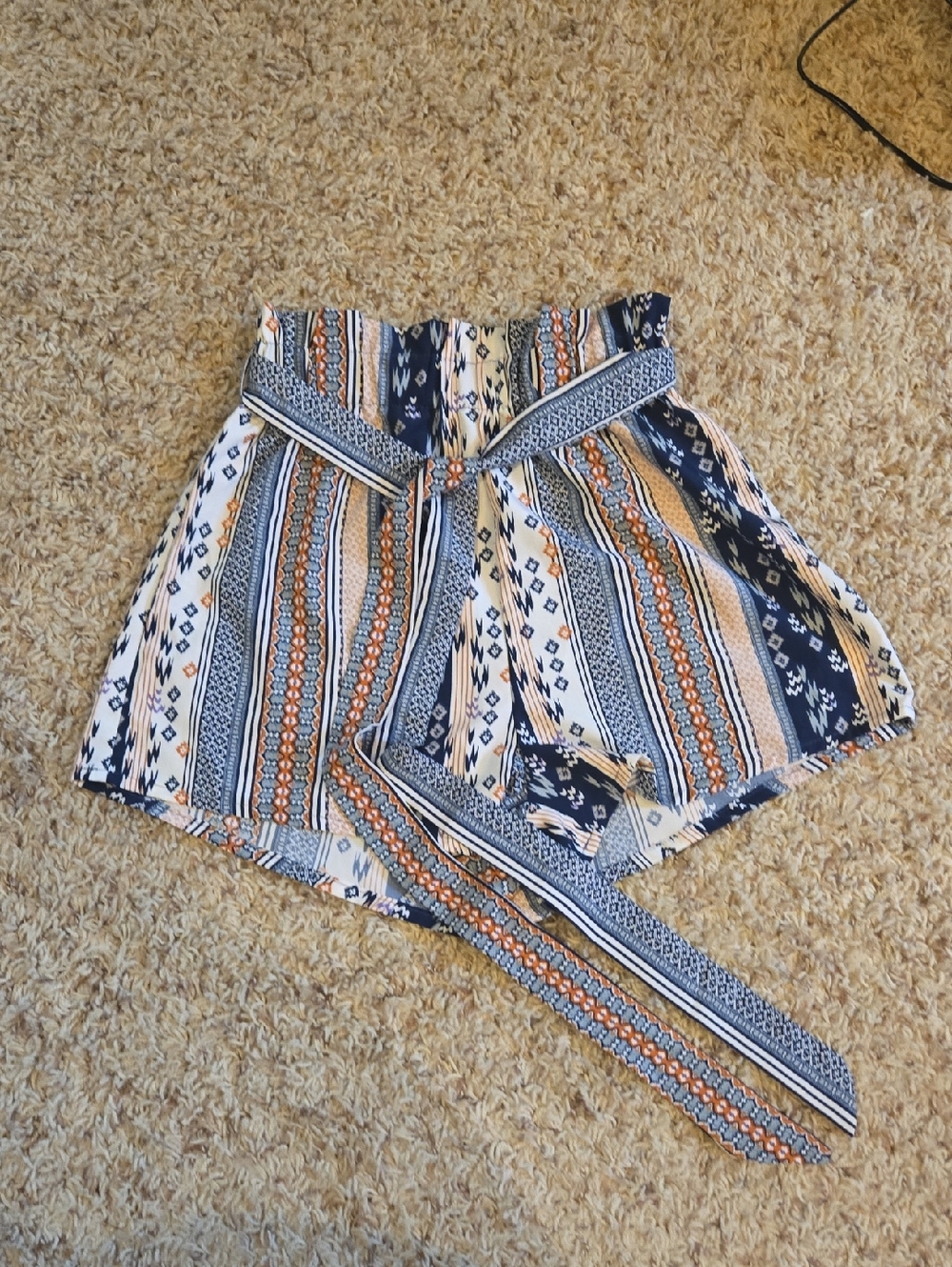 SHEIN Multicolor Striped Tie-Belt Women's Shorts